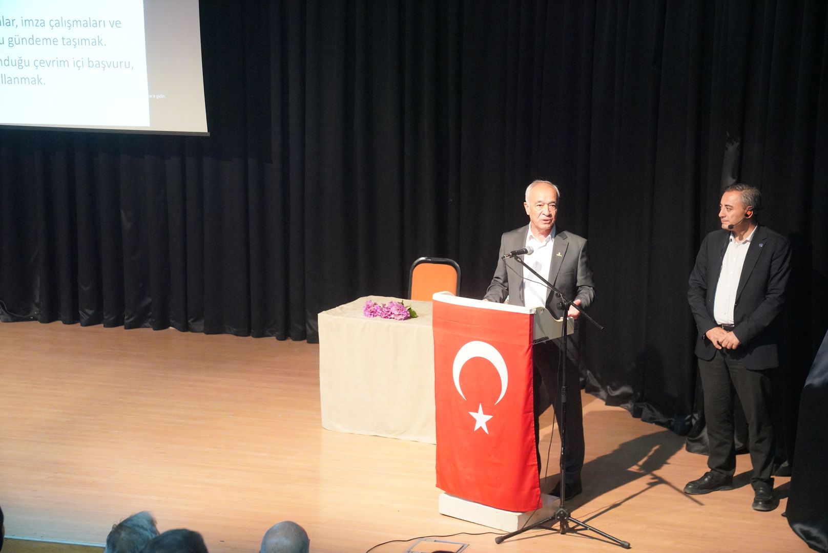Seferihisar'da 3.Yaş Üniversitesi Başladı (5)