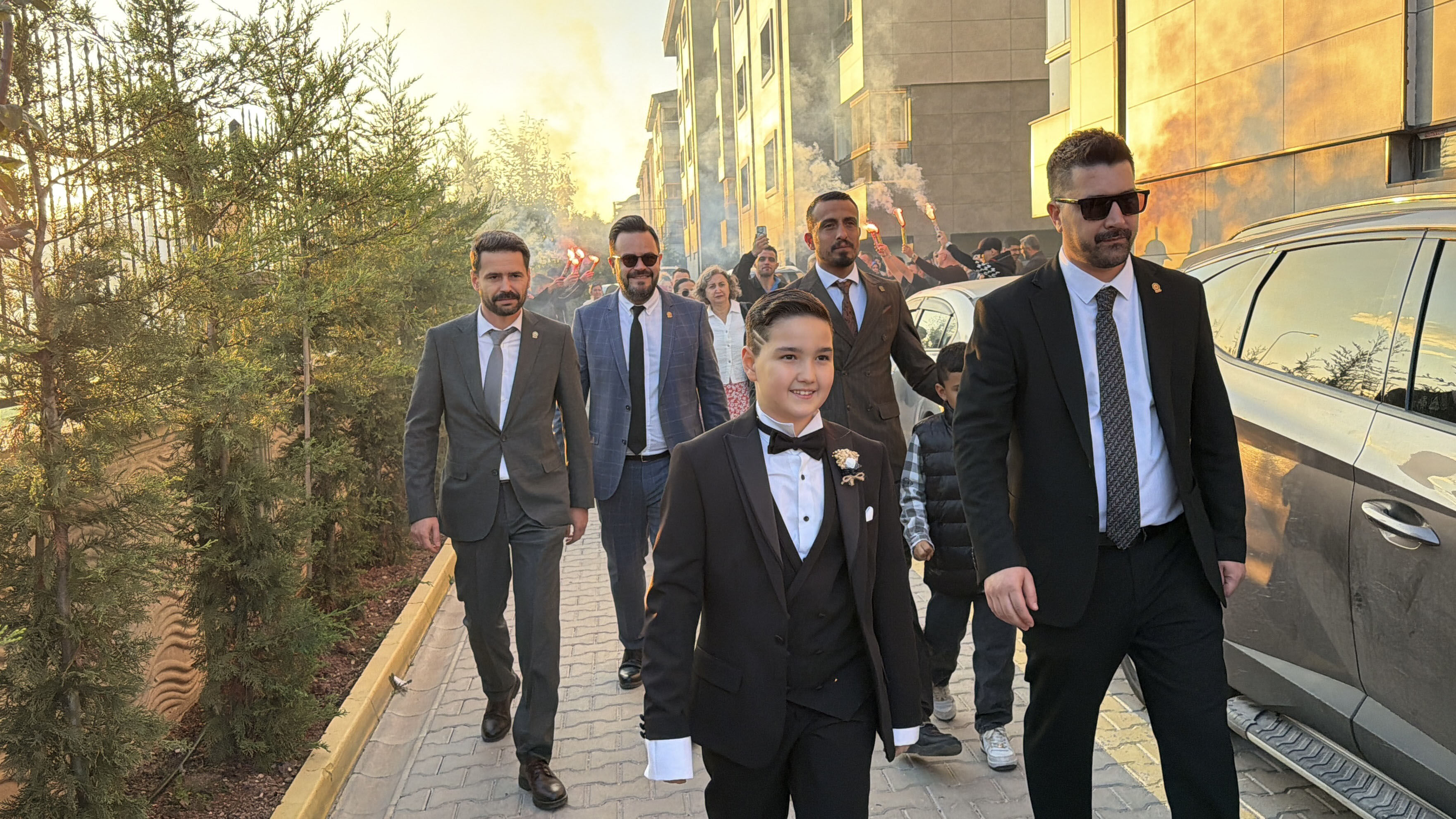 Şehit Oğluna Babasının Toma’sıyla Sünnet Konvoyu (3)