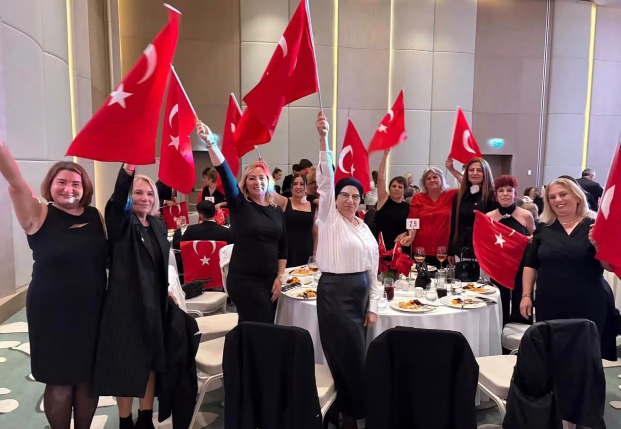 Çeşme’de Cumhuriyet Bayramı resepsiyonu düzenlendi!