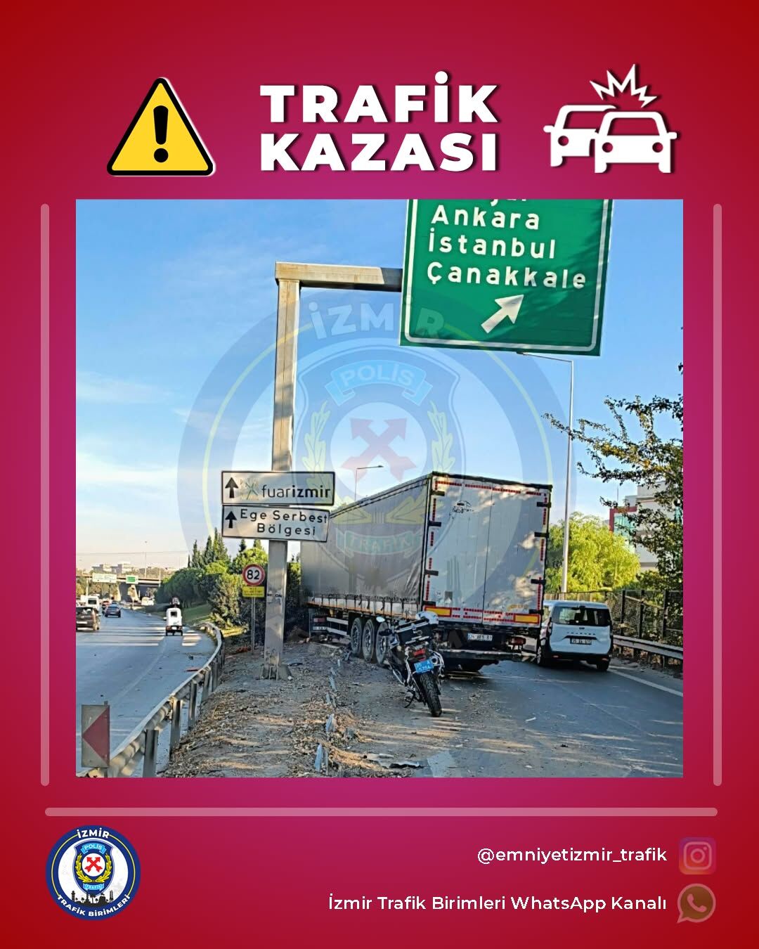 İzmir’de Akçay Caddesi üzerinde trafik kazası