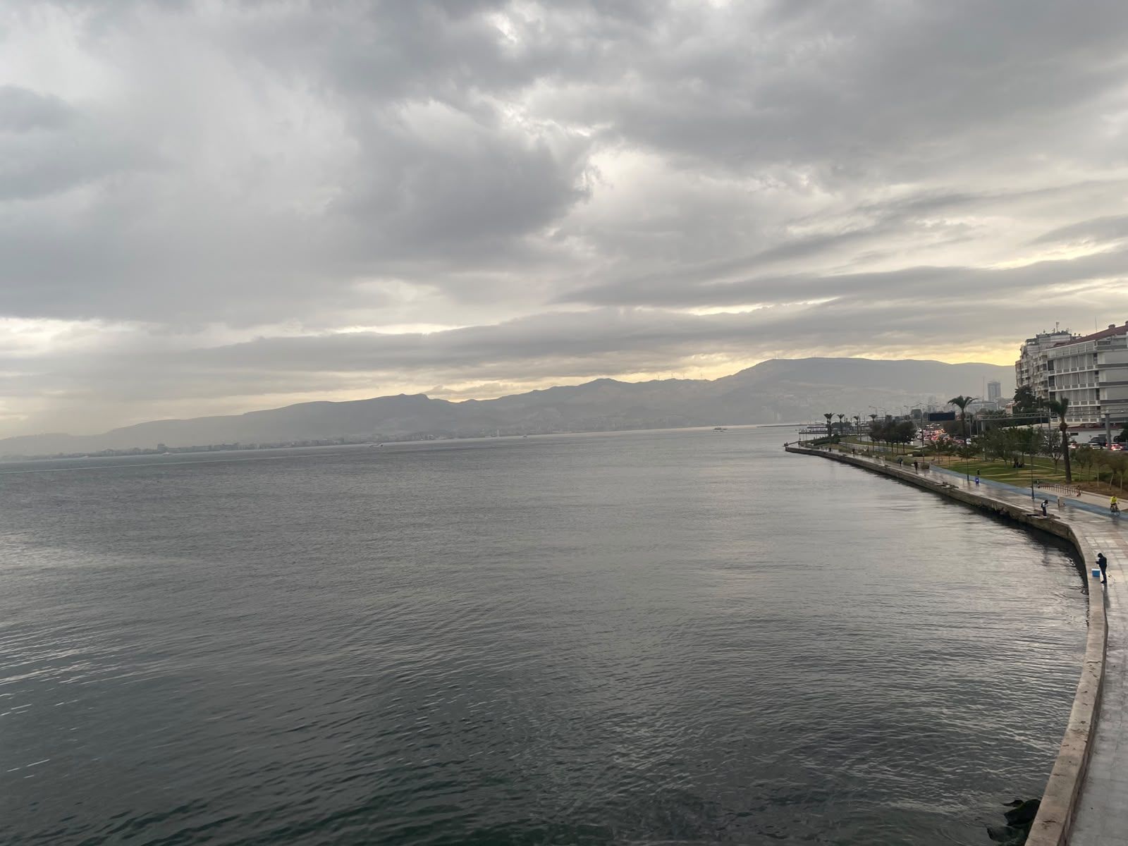 İzmir’de hafta sonu hava nasıl olacak? (16-17-18 Ekim)