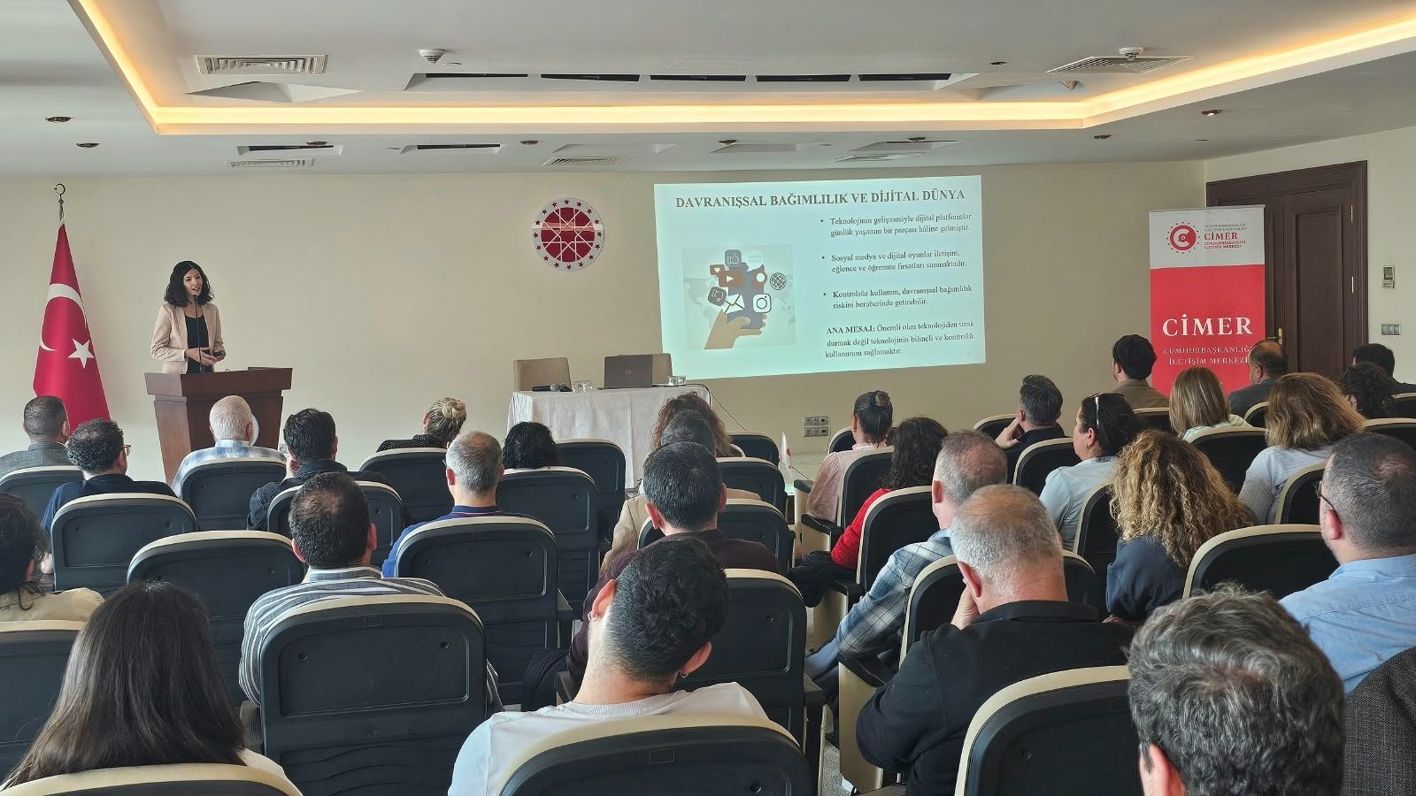 Kamu personeline CİMER ve dijital bağımlılık semineri