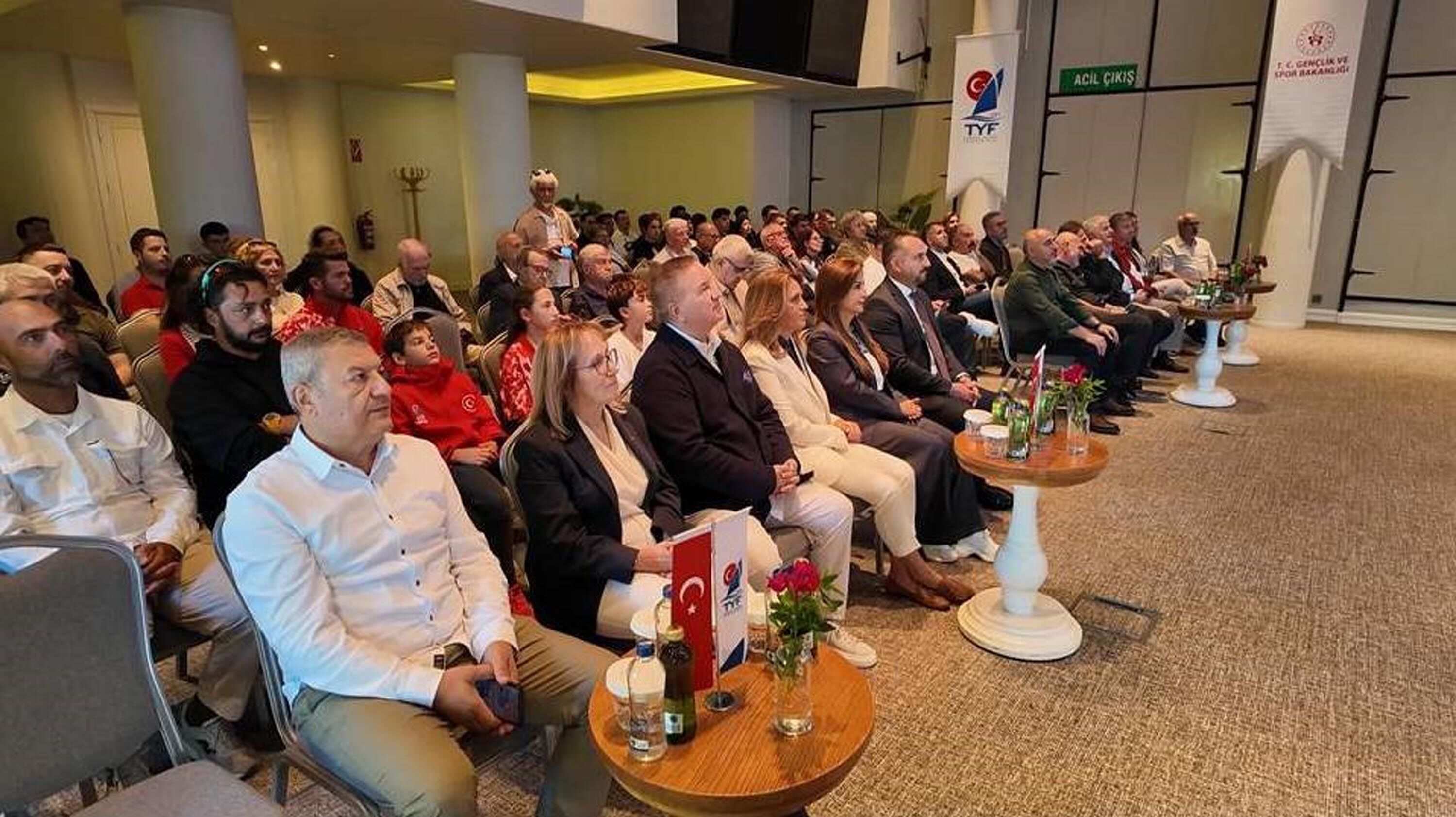 Yelken Ligi’nde (6)