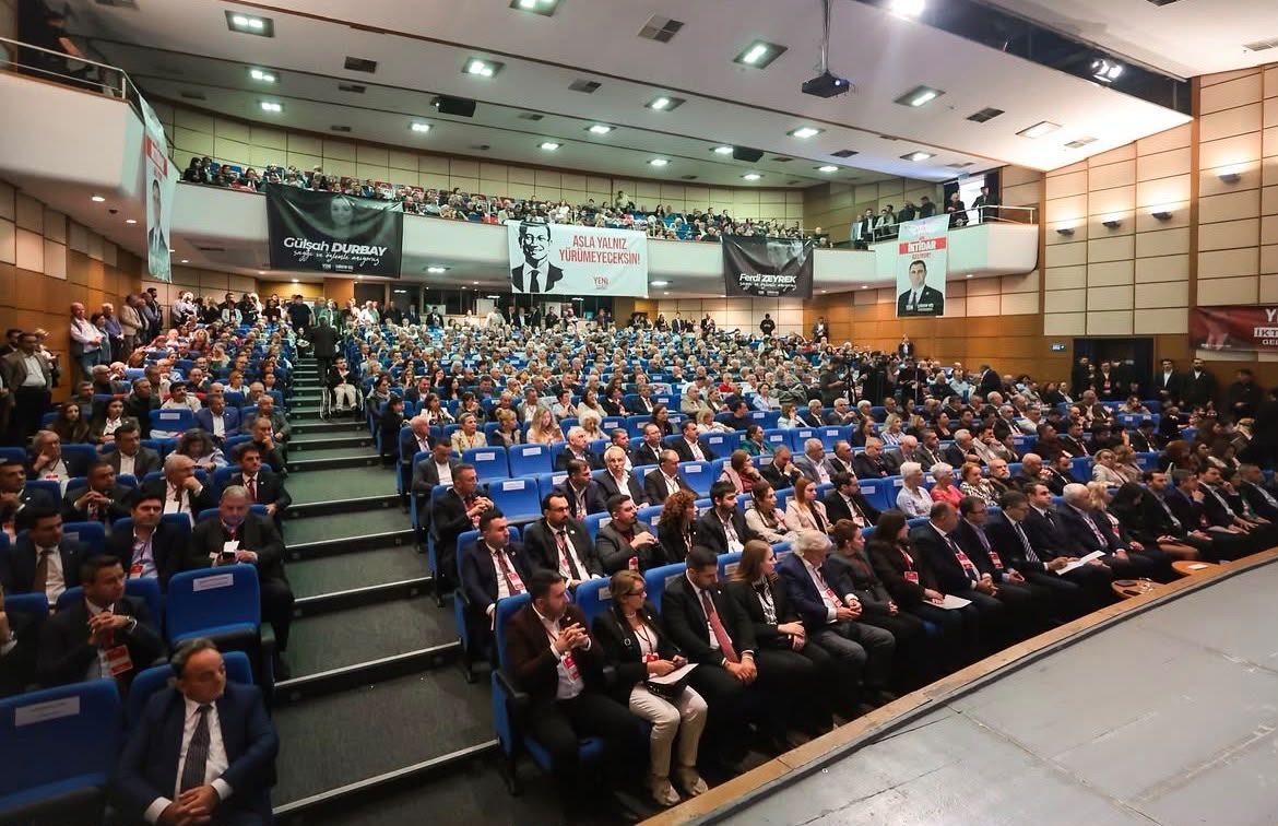 Yeni̇ Parti İzmir’de Yeni Yönetim Belli Oldu 16 Yeni Isim (2)